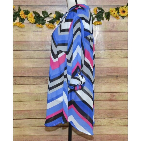 NY Collection Ladies 2X Chiffon Semi Sheer Chevron Stripe Blouse Top Half Button - Picture 4 of 14
